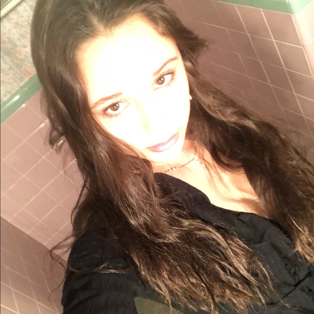 Meet your Posher, Sofia